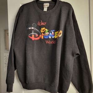 Walt Disney world crewneck sweatshirt xl